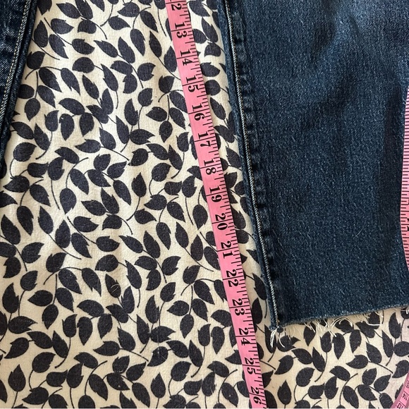 Levi’s Medium Wash Wedgie Button Fly RawHem 99%Cotton Women’s Jeans NWT Size 20W - Picture 15 of 16